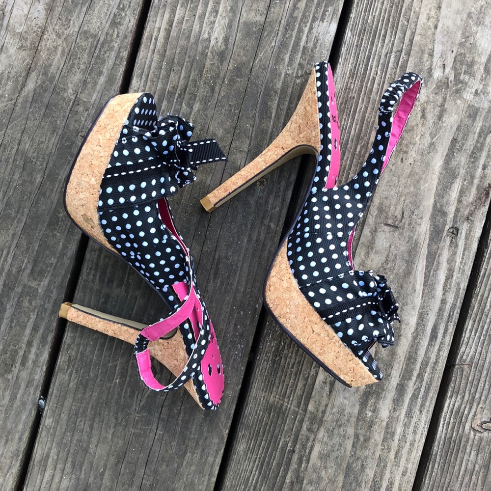 N O T R A T E D * High heels.